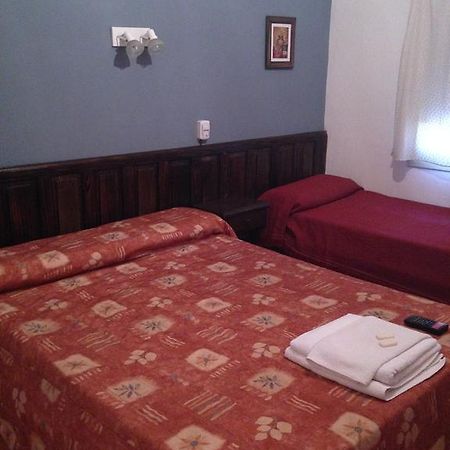 Hotel Gure Echea Villa Carlos Paz Camera foto