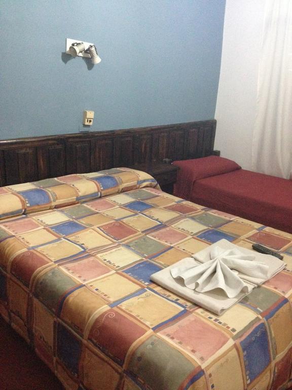 Hotel Gure Echea Villa Carlos Paz Esterno foto